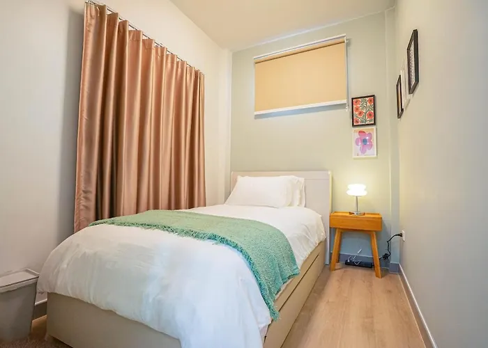 Cozy Nest Ladprao - 3br Townhome 3min Walk From Mrt 度假居 曼谷