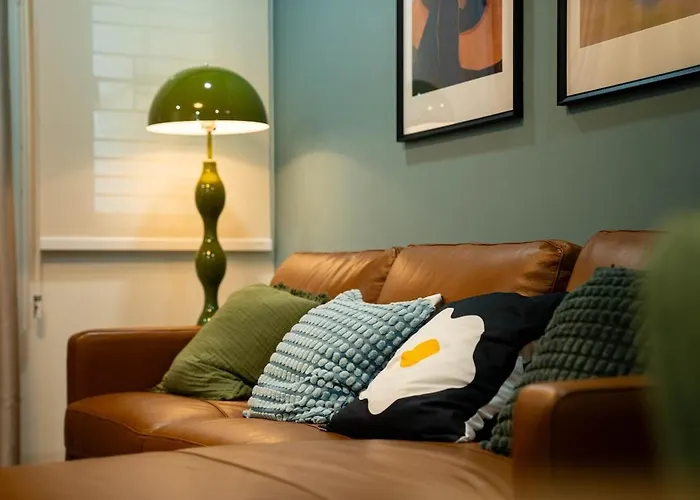 Cozy Nest Ladprao - 3br Townhome 3min Walk From Mrt * 曼谷
