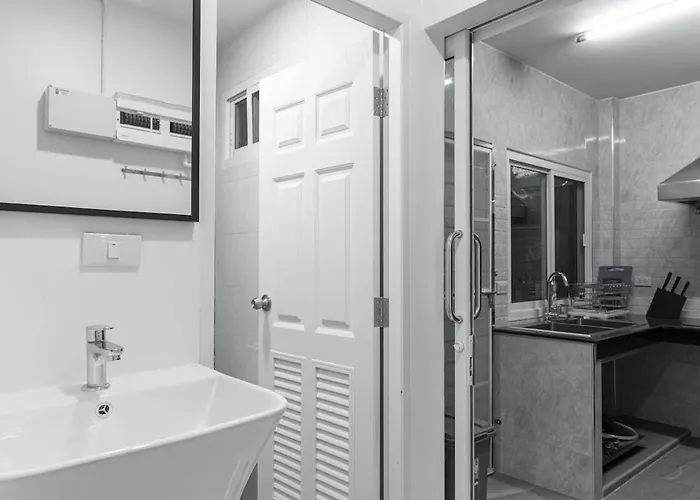 度假居 Cozy Nest Ladprao - 3br Townhome 3min Walk From Mrt *